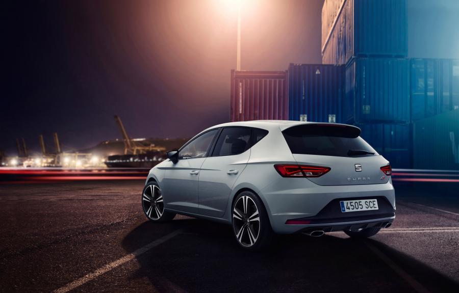  Seat Leon Cupra 280 2014 года  (фото 7 из 21)